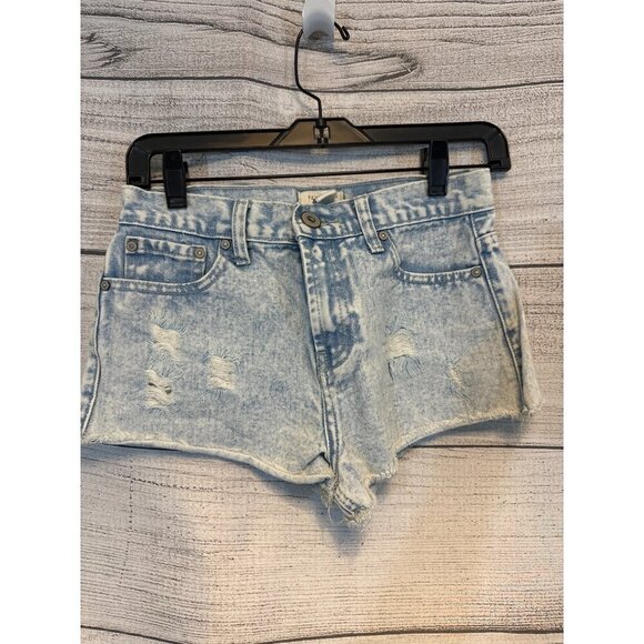 Forever 21 Premium Denim Shorts Distressed Size 26 - Picture 1 of 3